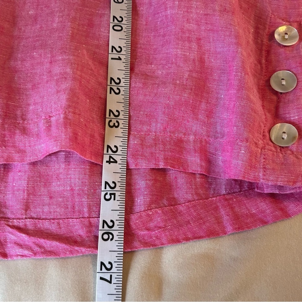 Tahari Women’s Size S 100% Linen Pullover Shirt Pink Side Vent Pearl Buttons - Picture 8 of 8
